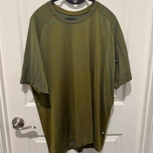 Mens Lululemon athletica Olive Green Dyed Shirt Size XXL